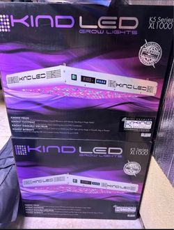 Kind LED K5 SERIES XL1000 LED Grow Light I have 4 available some are like new,fans are quiet (see pictures) can deliver and can test before you buy p