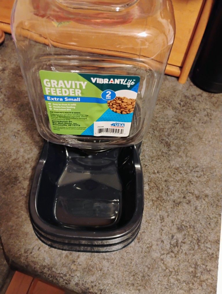 Gravity Feeder Small