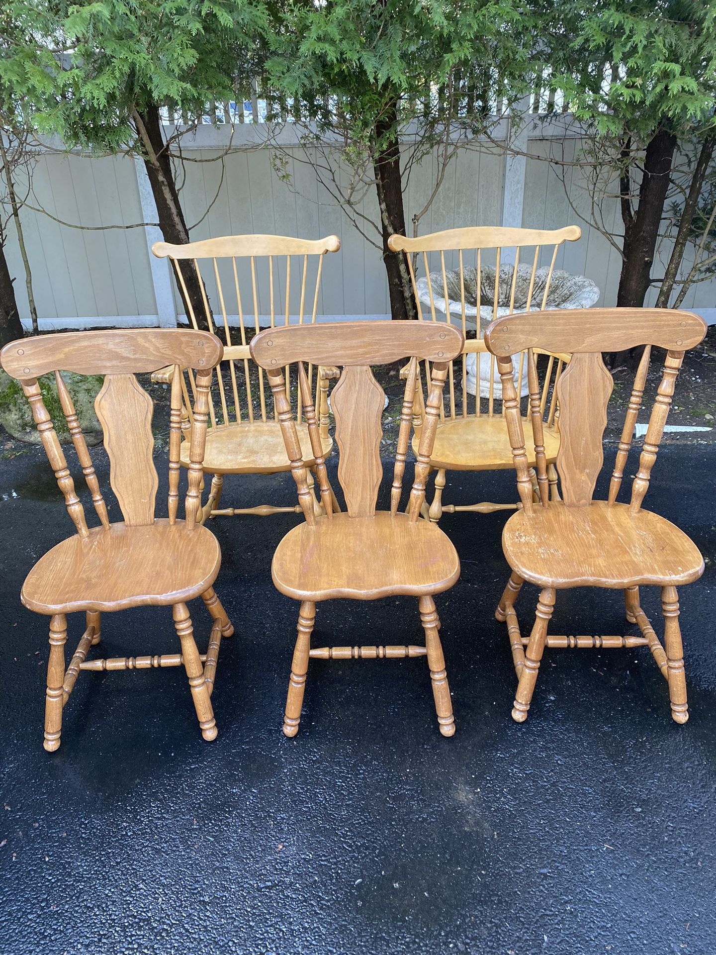 5 Wooden Vintage Chairs