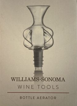 Williams-Sonoma Wine Aerator. Mouth Blown Glass. Never Used
