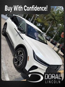 2025 Lincoln Nautilus