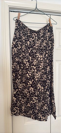 Black Floral Midi Skirt