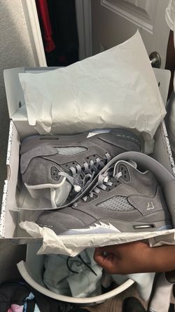 Wolf grey size 6