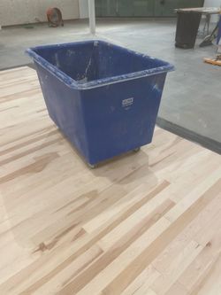 Uline poly carts - 20 cb ft
