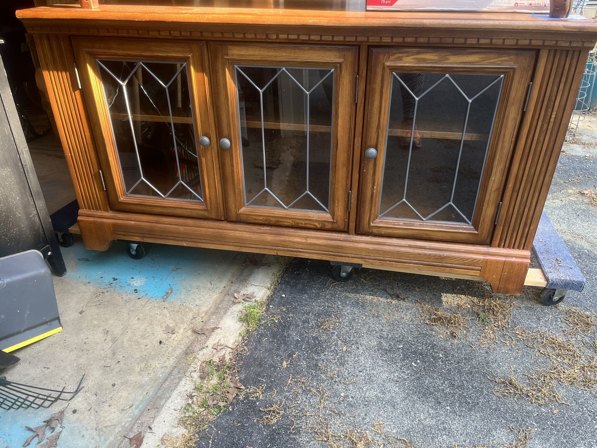 ** Gorgeous Cabinet / Buffet **