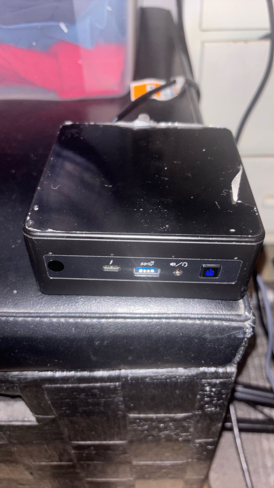 Intel NUC11PAHI5 NUC11 2.4GHz Core i5-1135G7 11th Generation NUC Barebone Kit