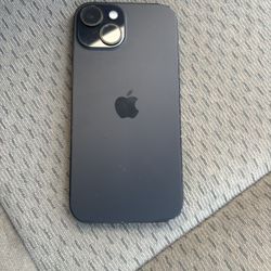 iPhone 15 256g