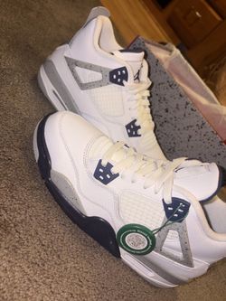 Air Jordan 4 Retro (GS) white/midnight navy youth size 6