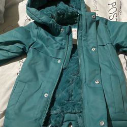 Cat And Jack Kids Jacket Size 18 M