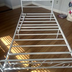 Twin metal bed frame