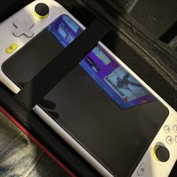 Logitech G Cloud + Screen Wipes + Case