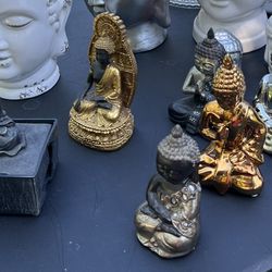 4 lil Buddhas 