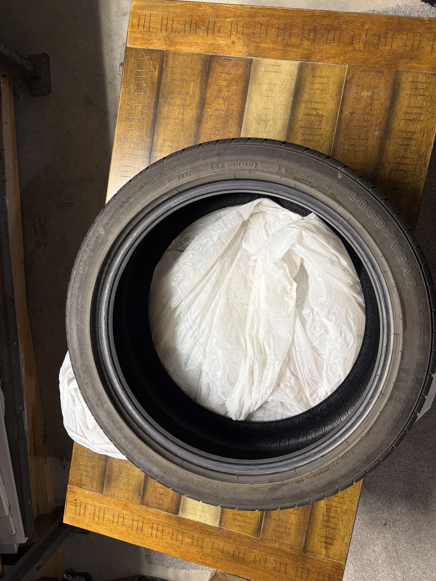 Goodyear Eagle Sport 235/40R18