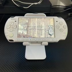 PSP 3000/128GB/2000+Games