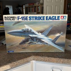F-15 Strike Eagle 1/32nd Scale Model Airplane 