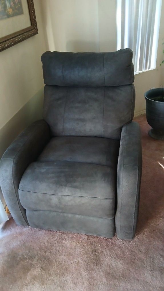 Recliner