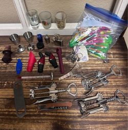 Bar Accessories Bundle – Corkscrews, Stoppers & More
