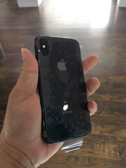 iPhone X T-Mobile Unlocked 64 GB with free temper glass and charger