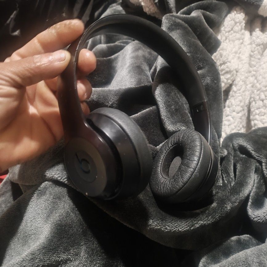 b Solo3