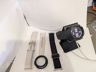 Pixel Watch 2 - LTE - with Accessories