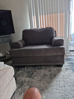 2 person chair.