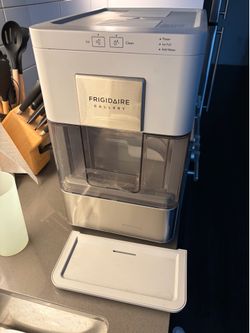 Rarely used Frigidaire pellet ice maker