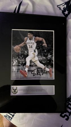Giannis antetokounmpo NBA final autograph in a frame
