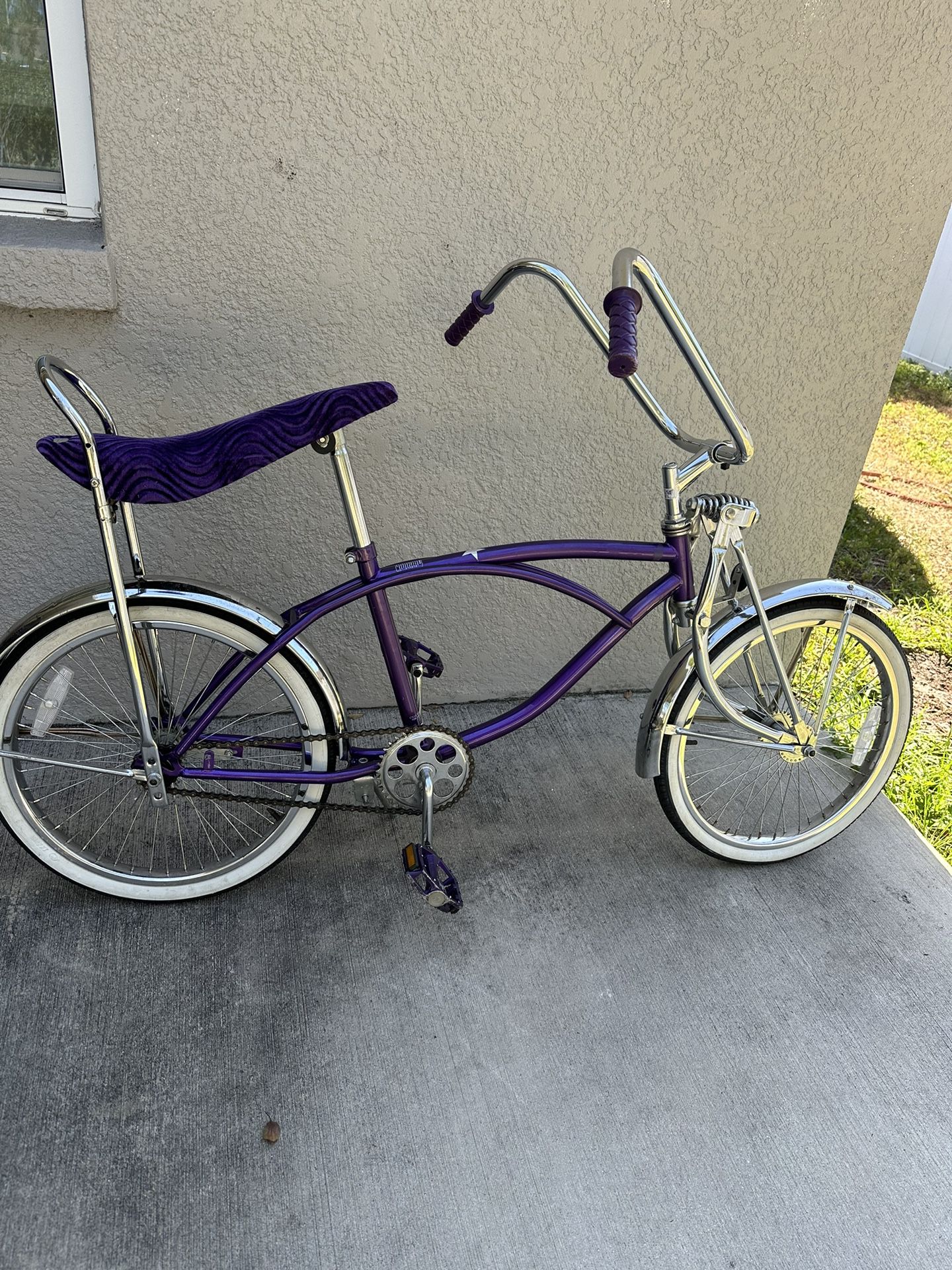 -pending Pick Up- 2004 Stingray Cruiser 20” Boys Girls Purple  Chrome Bicycle Chopper Bike