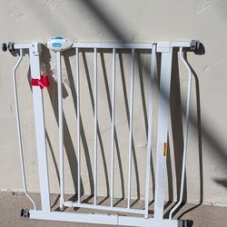 Baby gate dog partition infant fence animal cat door