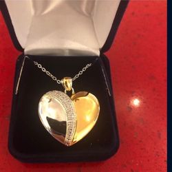 The Danberry mint daughters pendant