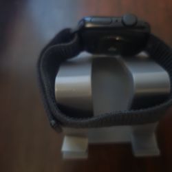 Apple Watch SE (2nd Gen)