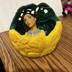 1995 Burger King Kids Toy. Disney Pocahontas, Finger Puppet.