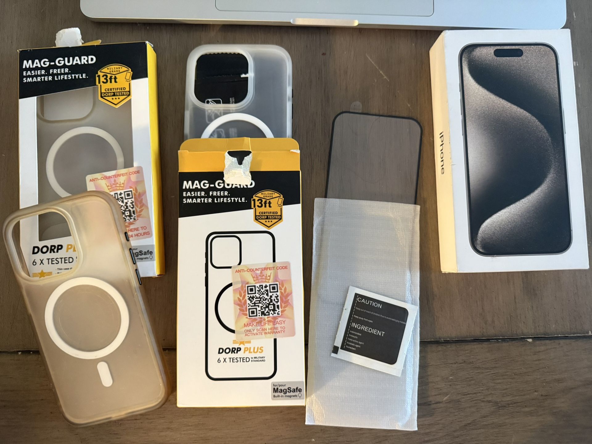 iPhone 15 PRO & Cases