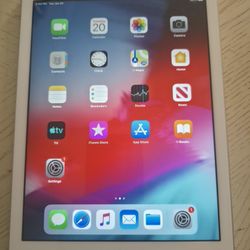 Ipad Air 1 32gb white  Like New