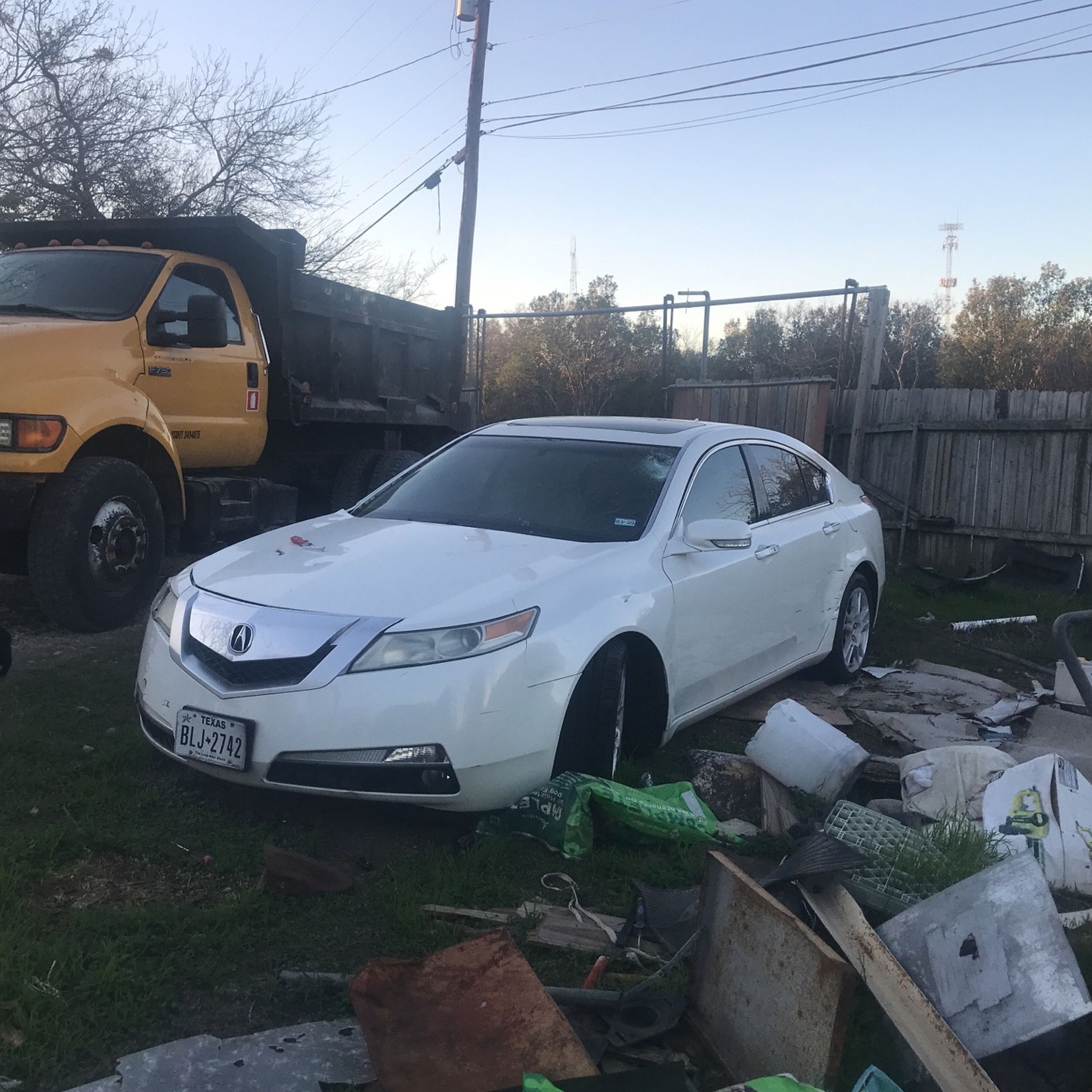 Parting Out 09 Pathfinder And 09 Acura TL