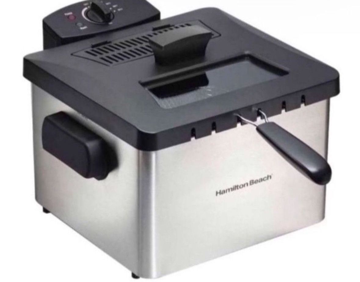 NEW HAMILTON BEACH 5.3 QT . DEEP FRYER IN SILVER