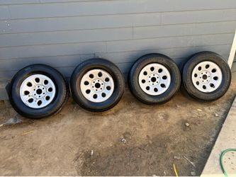 Chevy / GMC Stock wheels 17”