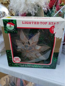 Santas World Lighted Top Star Tree Topper