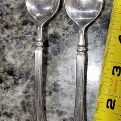 Vintage Rogers by Stanley Roberts Drama Pattern 4 Dinner Spoons Flatware Korea