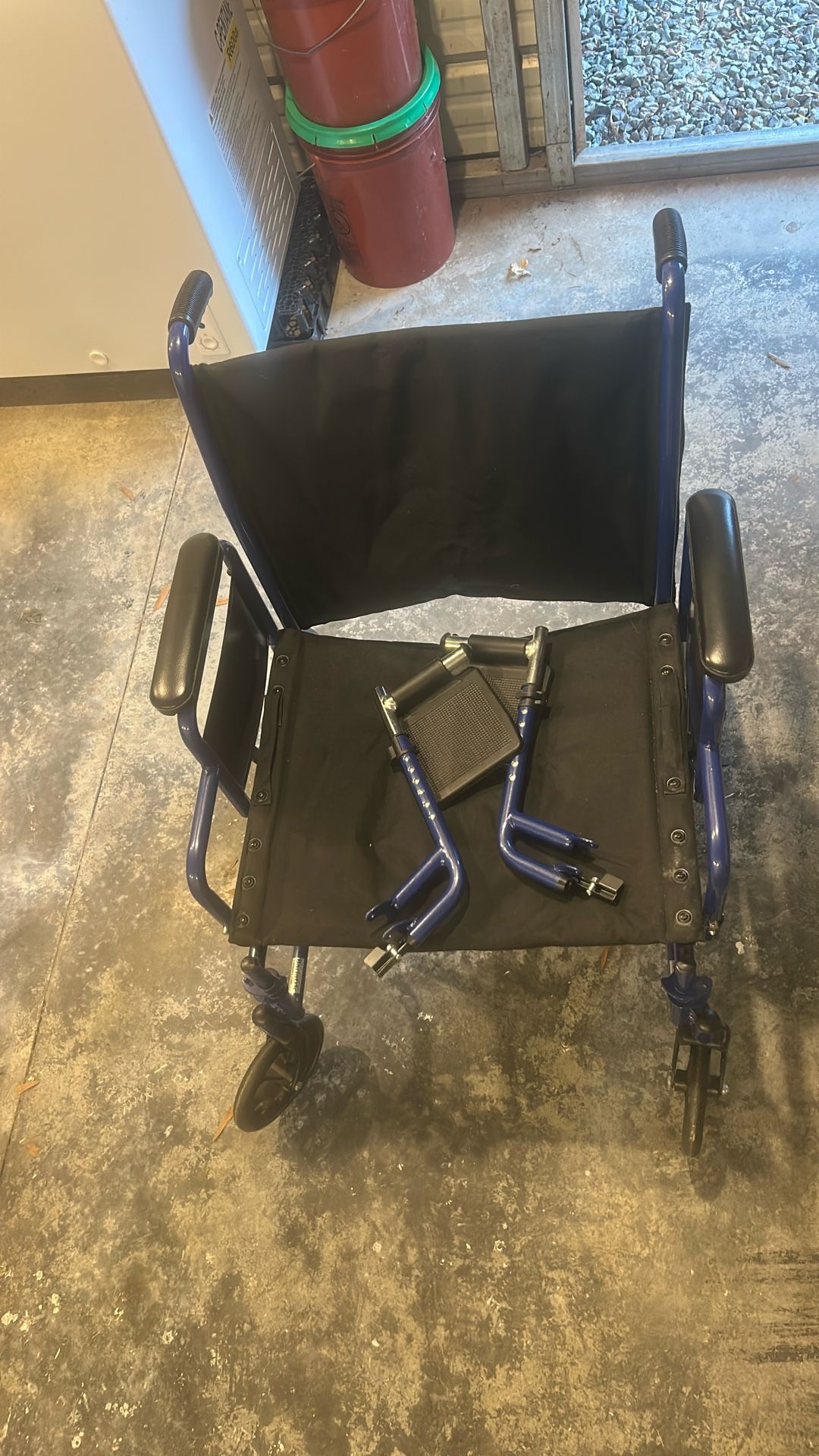 Wheelchair 