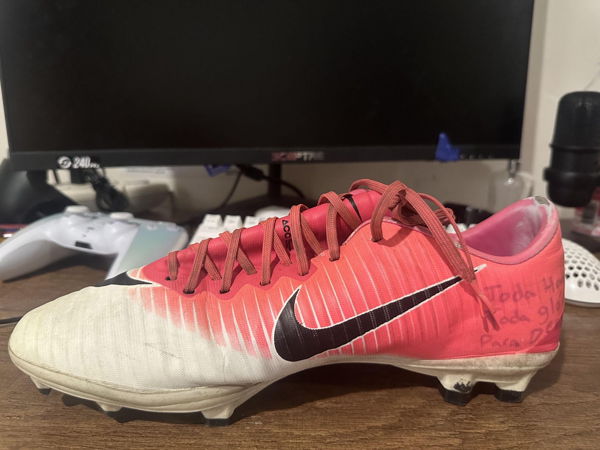 Nike Mercurial Vapor 11