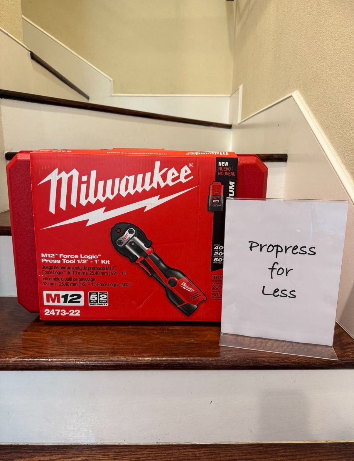 Milwaukee 2473-22 M12 Force Logic Press Tool 1/2" - 1" Kit