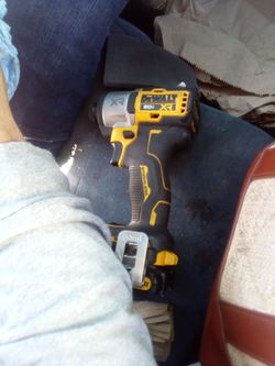 20 volt DeWalt  drill