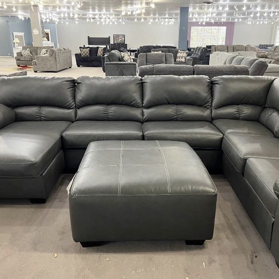 Aberton Gray 3-Piece LAF Chaise Sectional ( Couch, sofa, loveseat, recliner options
