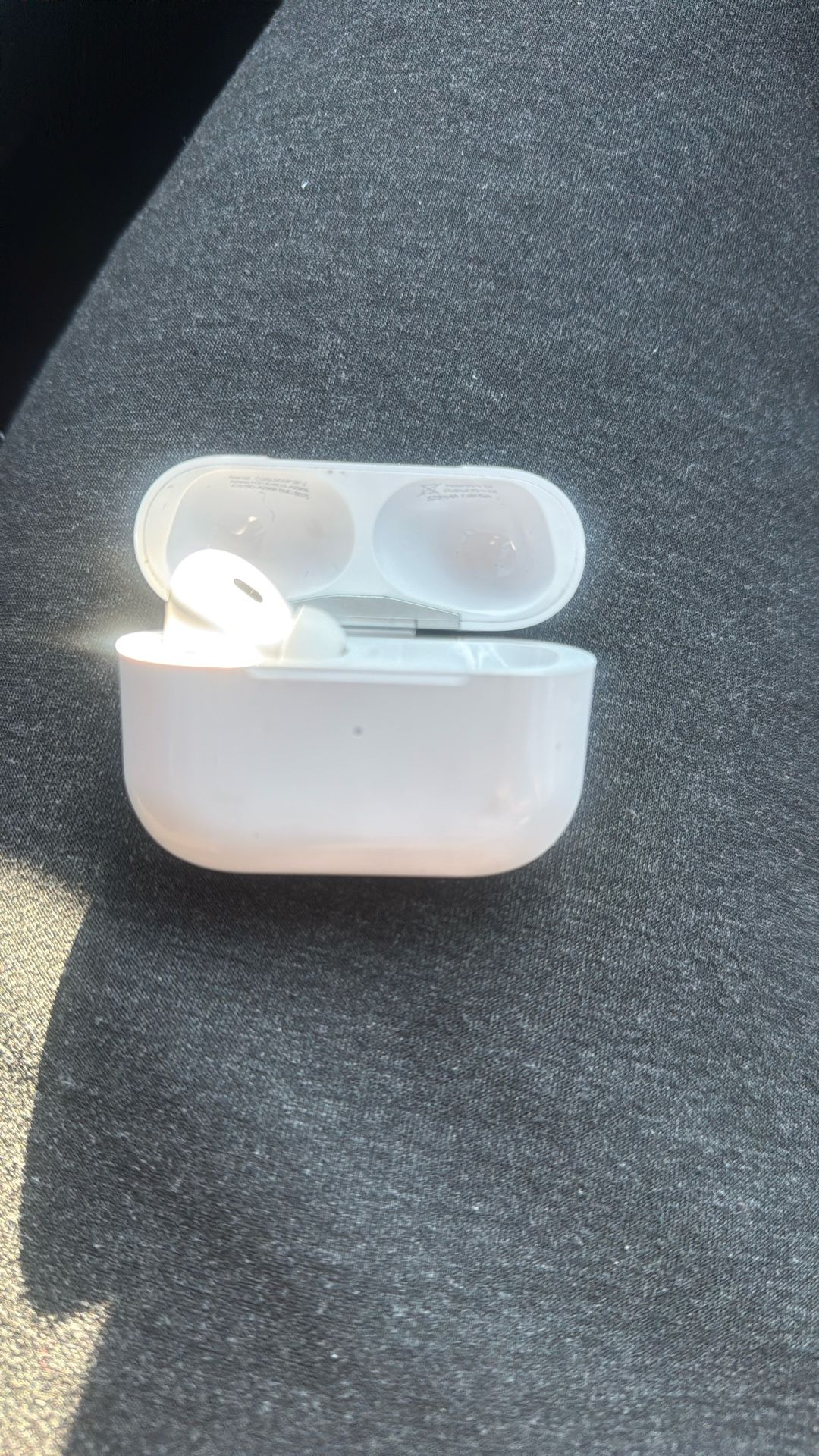 AirPods Pro 2 Works Perfect Lost Right Bud