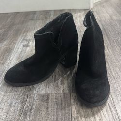 Urban outfitters Booties 