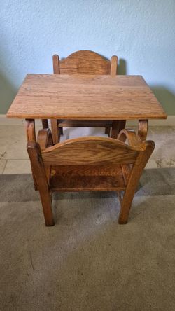Vintage childs oak table & chairs set