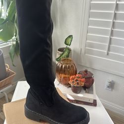 Sugar Kites Boots Sizes 8, 8’5, 9, 9’5, 11