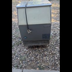 Hoshikaki Ice Machine