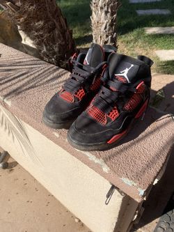 Air Jordan 4 Retro Red Thunder Men's Size 9